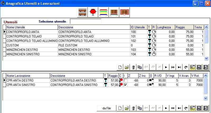 5.2 UTENSILI / LAVORAZIONI Il menù UTENSILI / LAVORAZIONI serve per definire tutti gli utensili caricati sulla macchina e le lavorazioni che essi devono effettuare.