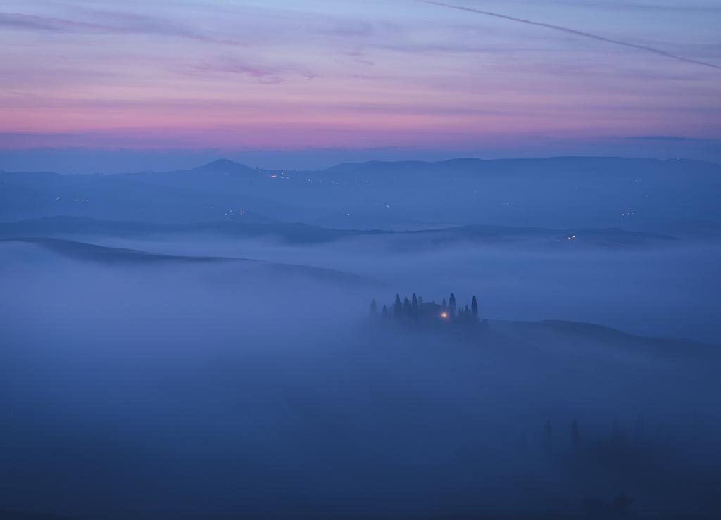 Workshop Fotografico Val d Orcia 2017 Un Workshop Fotografico dedicato a una delle più belle e suggestive mete paesaggistiche d Italia: la Val d