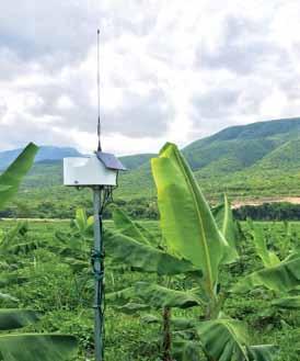 5AH, pannello solare da 1,4 Watt, modem UMTS, logger, staffe di fissaggio Le stazioni imetos 3.3 sono lo strumento ideale per il monitoraggio ambientale in agricoltura.