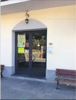 TRIBUNALE DI PRATO MONTEMURLO - VIA MONTALESE, 385 - LOTTO 2) LOCALE COMMERCIALE, di mq. 210,40. Locato. Prezzo base Euro 126.240,00. Rilancio Minimo Euro 3000.00. Offerta minima : Euro 94.680,00.