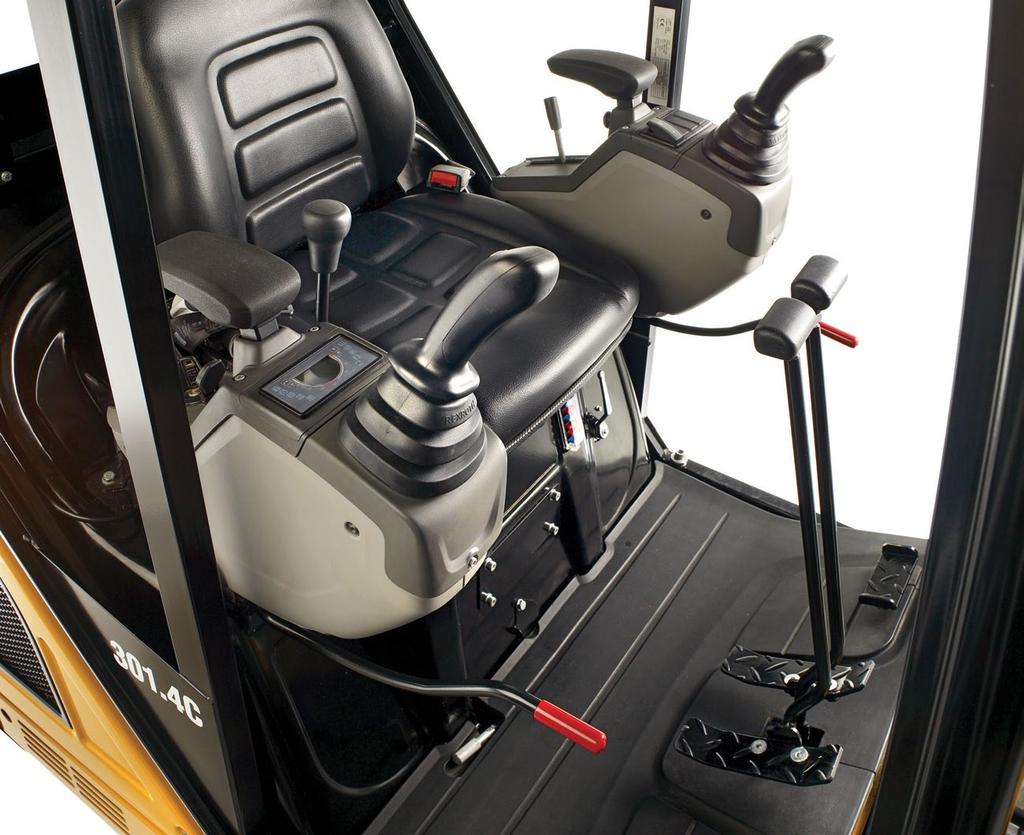 Più comfort e maggiore produttività Cabina ampia; disposizione ergonomica dei comandi Cabina Il modello Cat 301.4C offre un ampio e confortevole spazio in cui lavorare.
