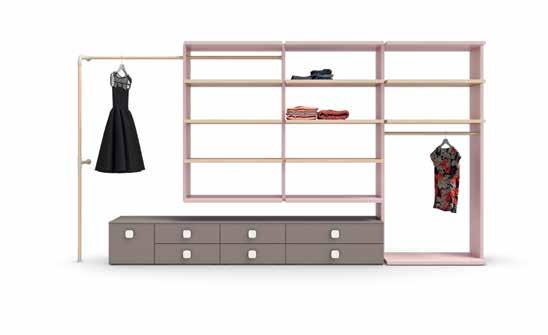 Wall mounted or standing on the floor, it can be fitted out with drawer units, shelves, hanging rails or the