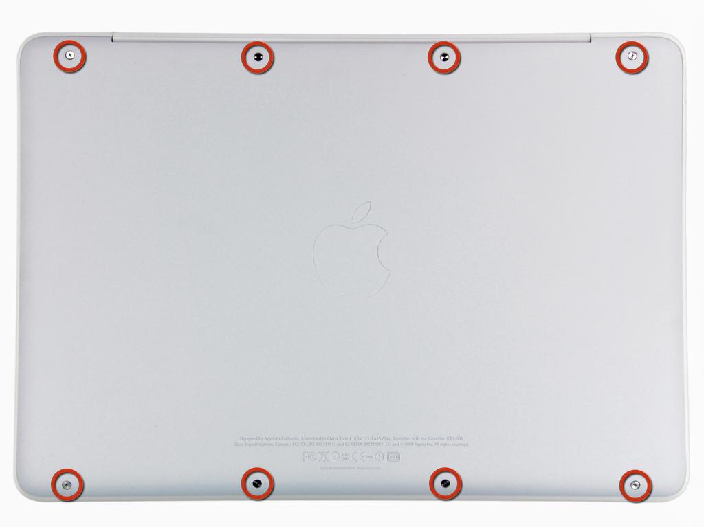 Passo 1 Installazione del case inferiore nel MacBook Unibody modello A1342 Rimuovere le otto