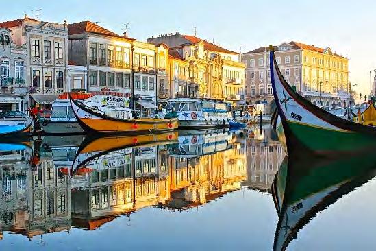 5 GIORNO Mercoledì, 04 Ottobre: Porto Aveiro Coimbra Dopo la prima colazione partenza per Aveiro la città dei canali, visita panoramica e proseguimento per Coimbra, sulla collina ai piedi del fiume