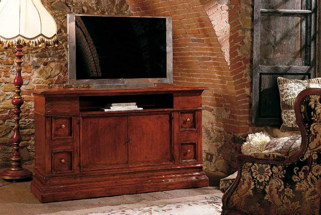 Articolo 2834 Porta TV in Massello L. 83 - P.