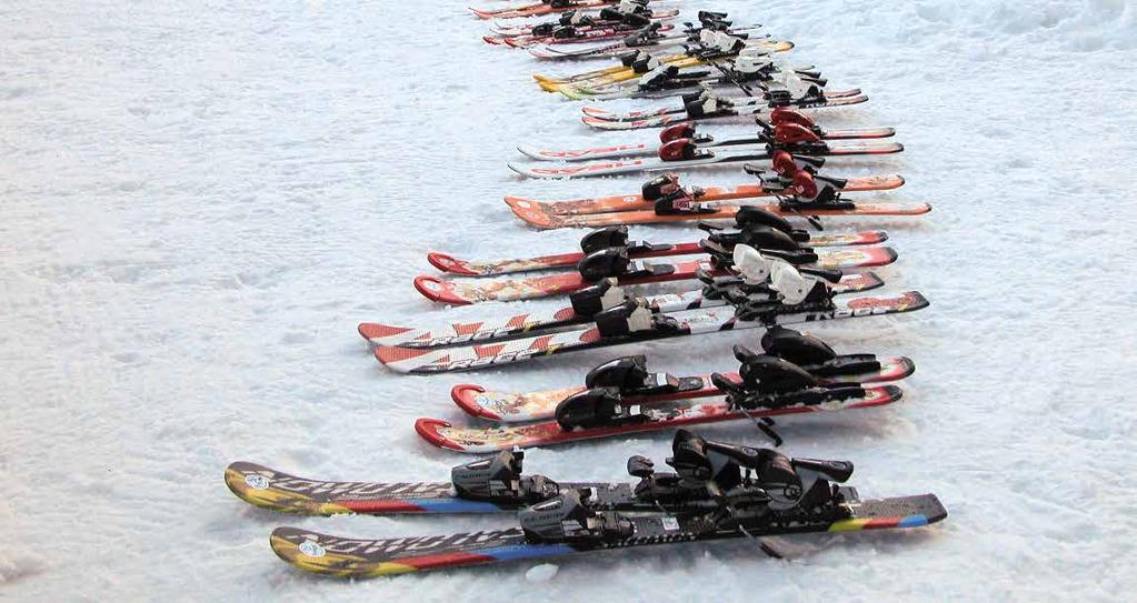 NOLEGGIO SCI La Scuola Italiana Sci Nevegal, convenzionata con Slalom Ski Service (noleggio giornaliero e stagionale sci, snowboard, scarponi, caschi, ecc.