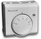 Design dell esperienza utente Comparazione user experience/prezzo d acquisto su termostati domestici Termostato on-off - Honeywell T3660 Termostato digitale - Watts Milux Termostato Wi-Fi