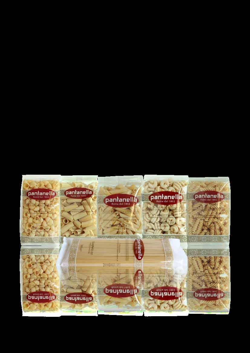 La nostra pasta Our product Il segreto della pasta Pantanella Oro è il risultato: Della selezione di grani duri pregiati Dell alto contenuto proteico delle semole di grano duro per