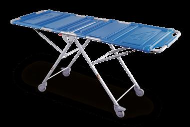 The perfect synthesis between practicality and ease of handling. Folding stretcher with ABS top adjustable in height by mean of gas pistons.