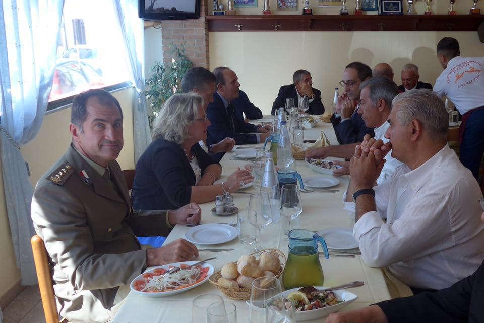 Carissime Consorelle, Confratelli ed Amici, ORDINE DEI SANTI MAURIZIO E LAZZARO Delegazione Gran Magistrale della Sardegna CALASETTA (CA) - FESTA DI SAN MAURIZIO 22