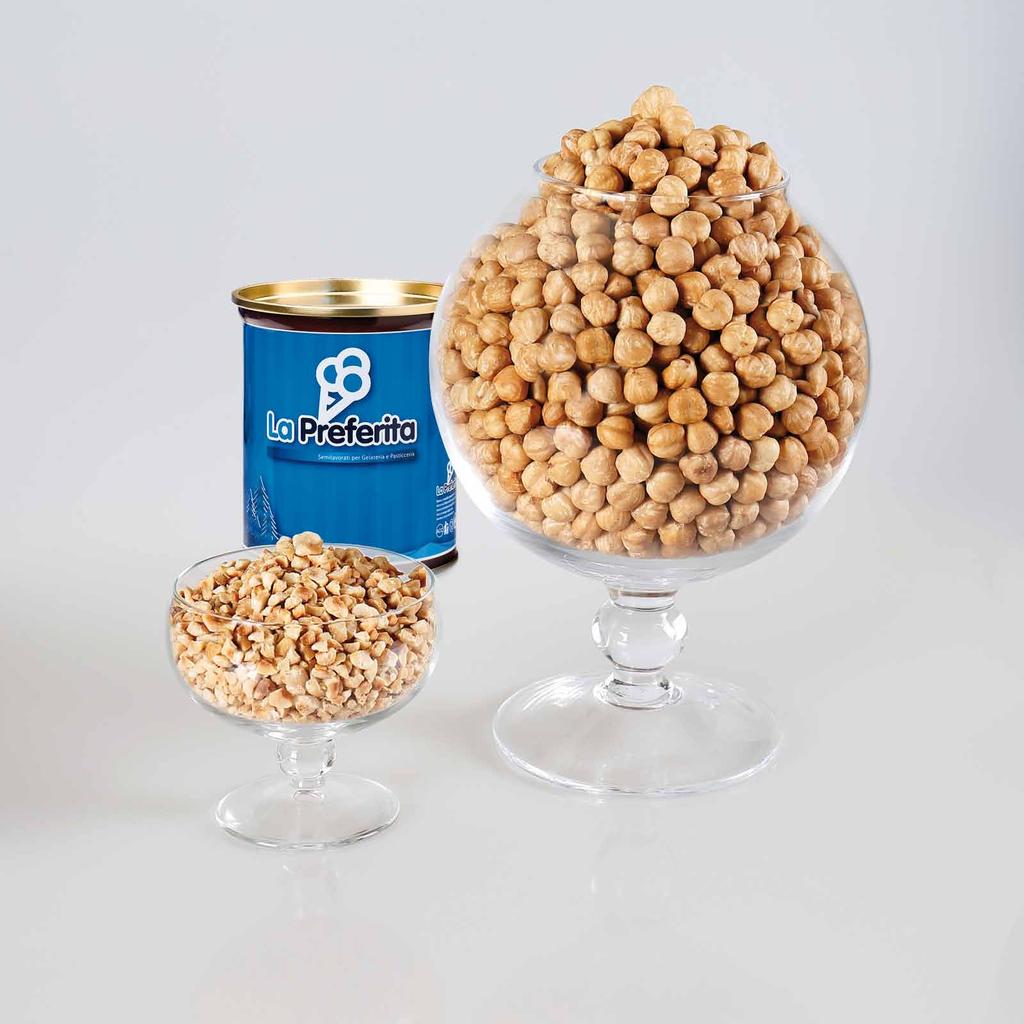 Nocciola Piemonte IGP La Preferita La nostra nocciola è UNICA... Our hazelnut is UNIQUE Perché in essa è racchiusa tutta la nostra esperienza.