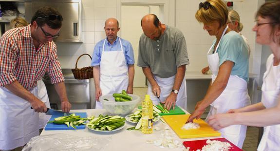 gustare il percorso del gusto In un mondo globalizzato noi abbiamo scelto di salvaguardare le specificità e la cultura del