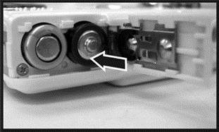 inferiore a 1,8V (quando l indicatore di carica delle pile diventa rosso), la fotocamera si spegne automaticamente.
