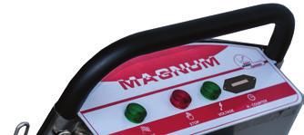 mm) 4 ganci di sollevamento Avvolgitubo inox AISI 304 (modelli Magnum Plus) Supporto portalancia di serie Freno di stazionamento a pedale