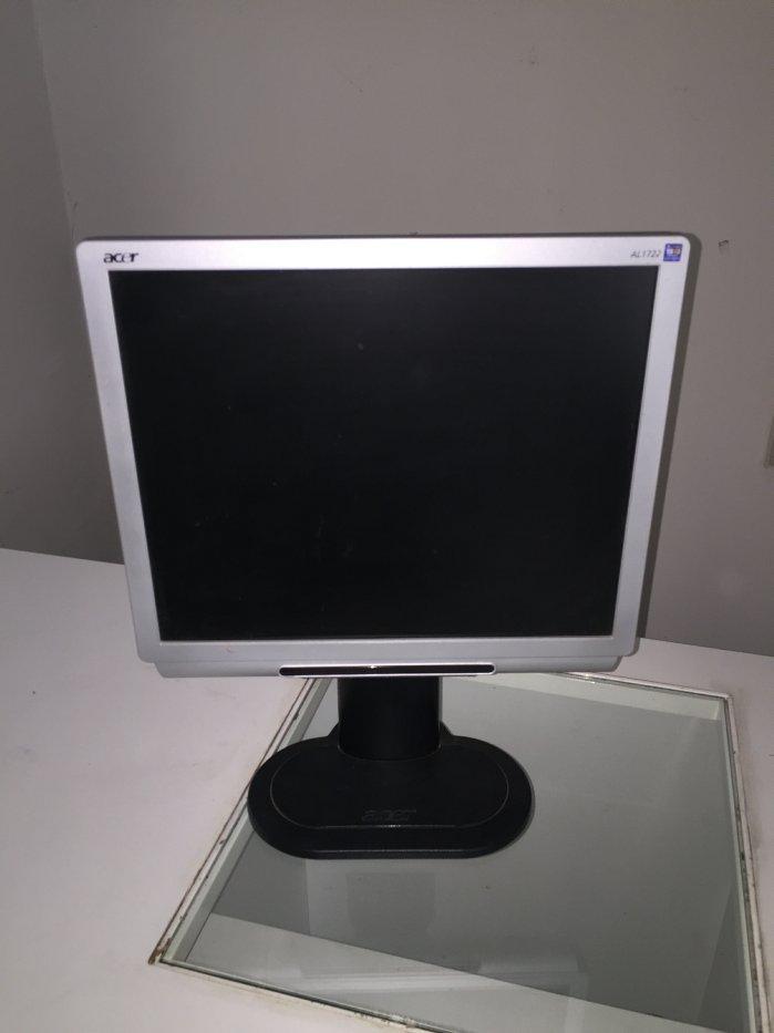 Monitor Monitor