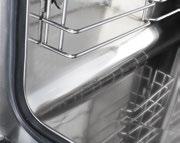 ampio raggio per una più facile pulizia AISI 304 stainless steel cooking chamber