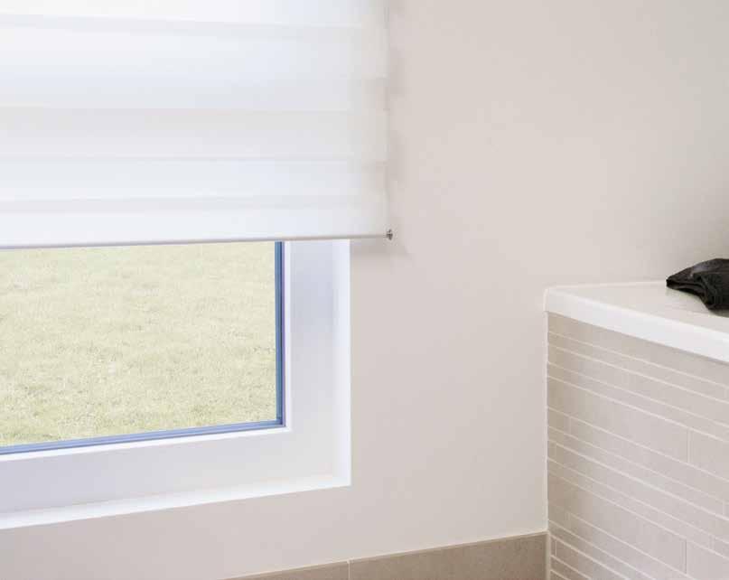 C ERANO UNA VOLTA GLI SPIFFERI Oggi l isolamento termico è garantito con REHAU Le finestre devono essere una fonte di risparmio, non di spifferi e di conseguenti spese per il riscaldamento.