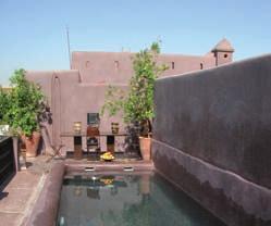 struttura Meta incessante di visitatori attratti dal suo fascino leggendario, Marrakech è sicuramente una delle città più magiche del mondo.