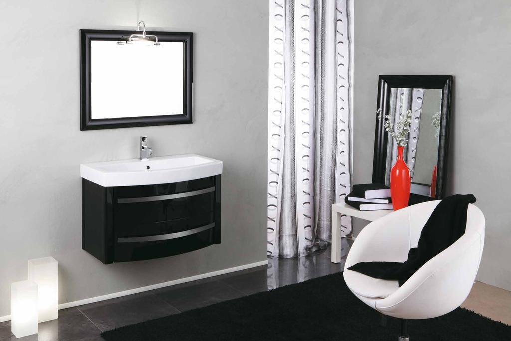 24 Mobile Zeus sospeso con lavabo in ceramica bianca Dimensioni: cm 80x50 h55 Finitura: Laccato Nero Lucido Maniglia: Lunga