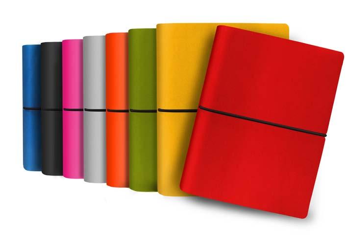 Quaderni Notebooks I diari sono disponibili in tre formati: piccolo, medio e grande.