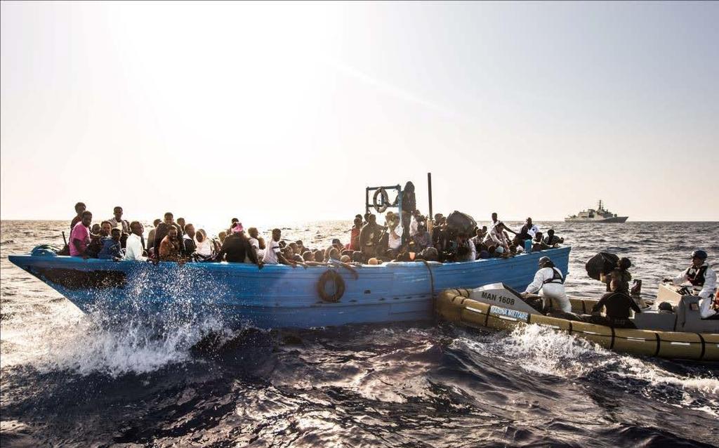 PRIMA DI MARE NOSTRUM DAL 1959 VIGILANZA PESCA DAL 2004 OPERAZIONE NAZIONALE CONSTANT VIGILANCE PER IL CONTROLLO DEI FLUSSI MIGRATORI DAL 2004 FRONTEX AGENZIA