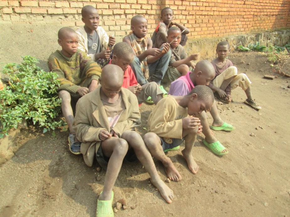 Questi ragazzi sono presenti in tutte le città del Rwanda Attualmente la città di Musanze conta