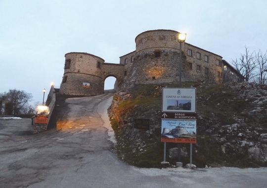 La tutela è motivata dalla presenza dei centri storici di Torriana, San Giovanni in Galilea, Montebello e Madonna di Saiano, dalle viste panoramiche tra i creti dei fiumi Uso e Marecchia e i centri