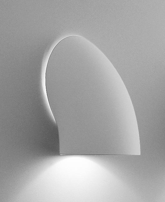 lampade da parete o integrato Gomito design Elio Martinelli, 1974 1196/BI 12,5 H 20 12 0,5 bianco