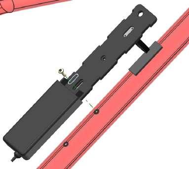 feritoia su un foro del porta borraccia presente e avvitare la vite ribassata (23) con una coppia di 2Nm.