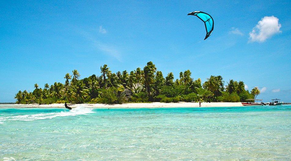 Situato tra la laguna e l'oceano, il Ninamu Resort è un piccolo hotel boutique, a conduzione familiare, molto accogliente ma al tempo stesso