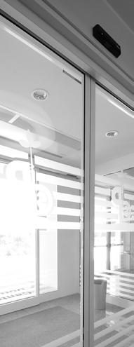 www.labelspa.com DEP.EVO.IT.GB 2.0 12-2016 Automatic Door Solutions Design dei prodotti SOBRIO ed ELEGANTE. SIMPLE and ELEGANT design. Movimento SILENZIOSO ed armonioso.