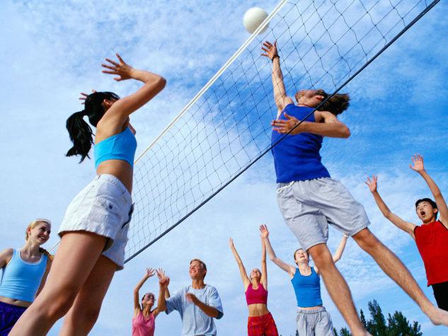 DALLE ORE 8.00 ALLE ORE 20.00 12 ore di spost su campi misti: beach volley, volley su prato e pallavolo con ricchi premi finali!