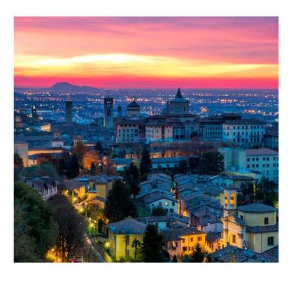 CITTÀ ALTA BY NIGHT Dal Colle di San Vigilio si gode la vista più bella e romantica di Bergamo!