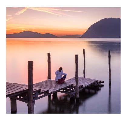 ROMANTIC MOOD: ON I tramonti sul Lago d Iseo sono uno spettacolo assicurato.