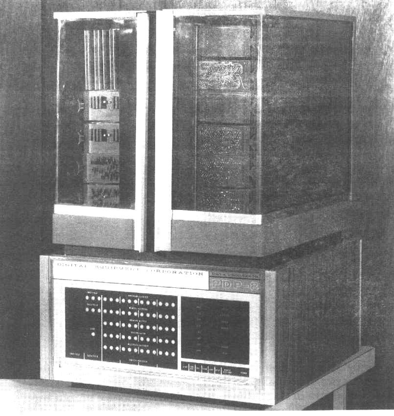 Digital PDP-1 (1957) SOFTWARE: introduzione del FORTRAN (Formula Translator).