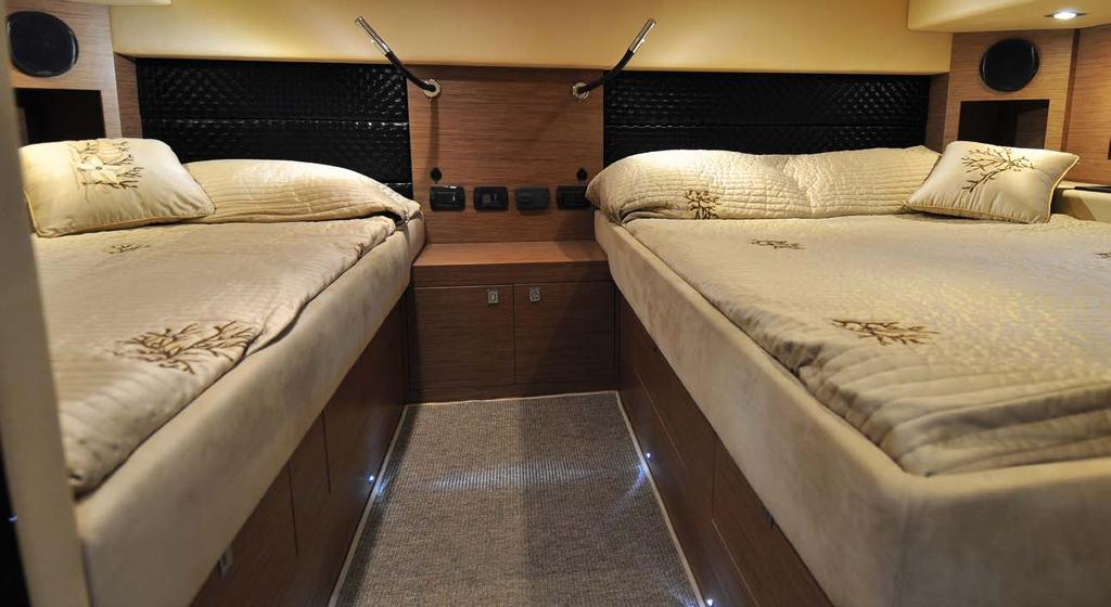 Una suite armatoriale con bagno privato, una cabina Vip