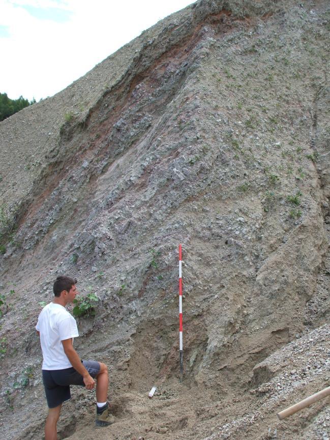 di ammasso roccioso fratturato, pietrisco e