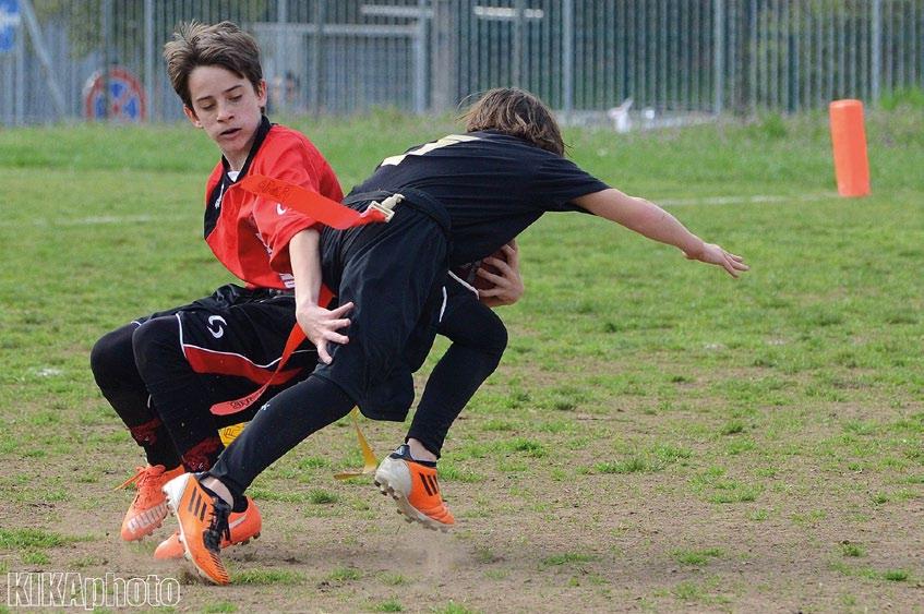 Flag Football e Tackle Football sono scuola di vita: lo sport insegna a lottare e sacrificarsi per il raggiungimento di un obiettivo, aiuta a socializzare ed educa al rispetto per i compagni, per l