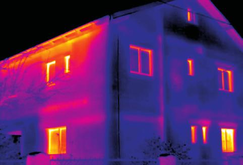 Scoprire le perdite di energia negli edifici: individuare e rappresentare immediatamente i ponti termici in una facciata o in un