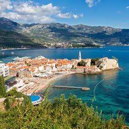 Za tri dni se bomo utaborili v hotelu Princess ****, ki se nastavlja morski sapi tik nad peščeno plažo. Ima zunanji in notranji bazen.