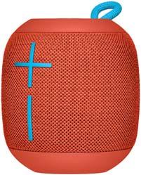 Altoparlante Bluetooth portatile per le tue avventure all aria aperta.
