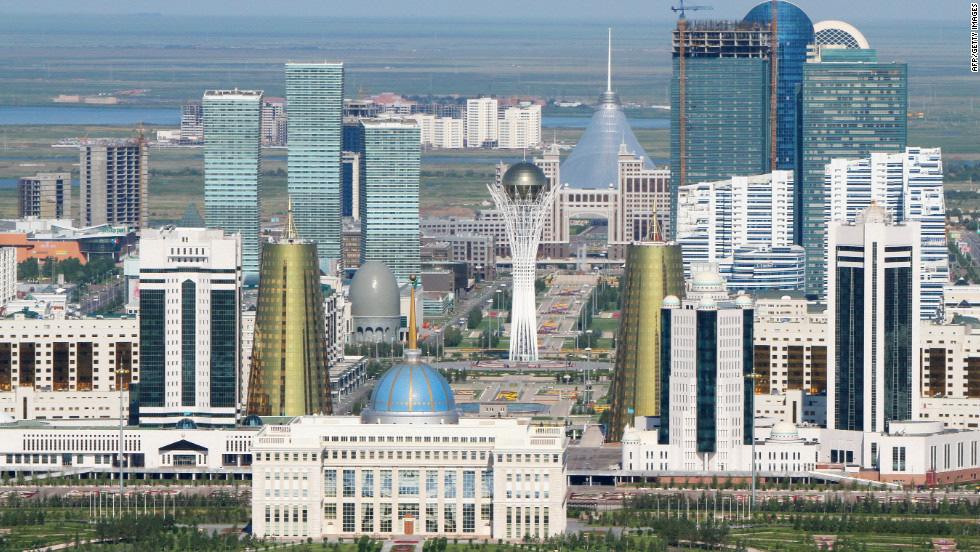 4 7 giorno: ASTANA Pensione completa.