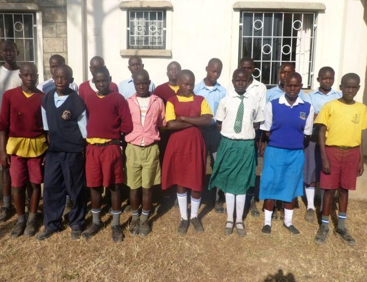 26 gennaio Il team che segue il Progetto di Sostegno a Distanza (SAD) dell ufficio di Nairobi di We World-Intervita Onlus ha cominciato la campagna di raccolta foto/ritratto dei bambini delle scuole