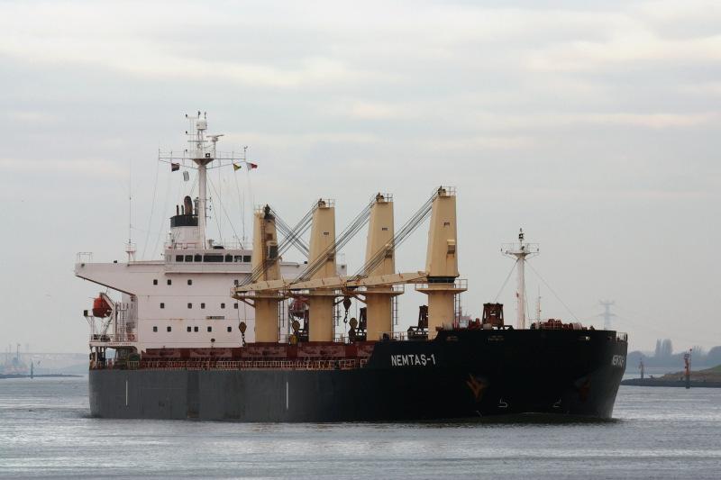 Fonte:http://www.shipspotting.com/gallery/photo.php?lid=1447339 Bulk carrier Nemtas 1 (Mitsui Engineering & Shipbuilding Co., Ltd.