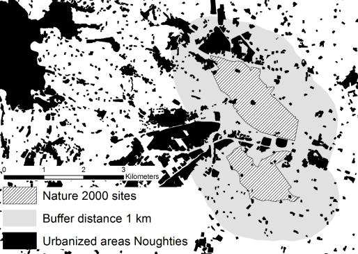 Attualmente nelle AP la densità di urbanizzazione media è inferiore all 1% (9 ), ed è sostanzialmente analoga anche nei siti Natura 2000.