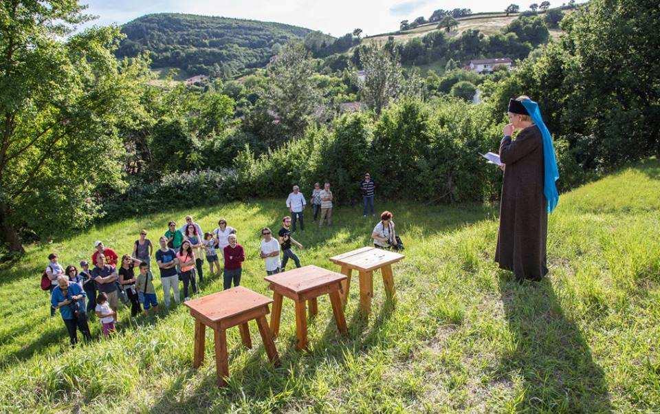 Associazione Fabriano Dal Basso ha proposto l evento A spasso per le vie