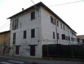 www. CERIANO LAGHETTO (MB) - VIA ARMANDO DIAZ, 16 - APPARTAMENTO di mq. 36, piano T, ingresso, soggiorno/letto, bagno e giardino. Prezzo base Euro 18.000,00. 14.000,00. Vendita senza incanto 05/07/17 ore 15:00.