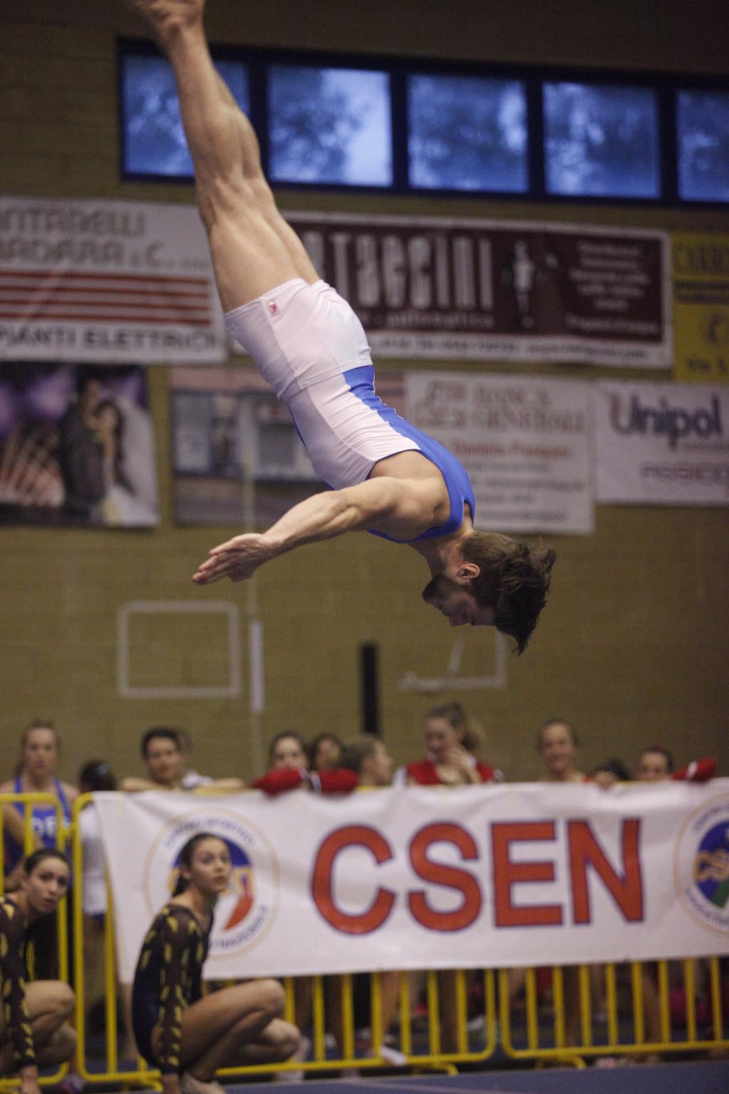 I SETTORI SPORTIVI GINNASTICA: 1.