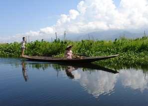 Kyaiktiyo Paya Lago Inle Pyay Pyay si trova un po fuori mano, circa 300 km a nord-ovest da Yangon ma se si ha qualche giorno di tempo ne vale veramente la pena.