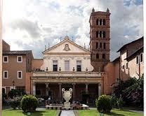 Vi sono conservate le vestigia di uno dei più antichi tituli sorti nel quartiere di Trastevere, insieme al titulus Callisti ed al titulus Ceaciliae.